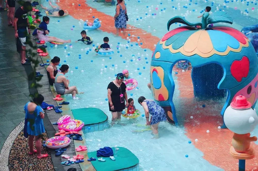 南宫温泉水世界 南宫温泉水世界是室内还是室外